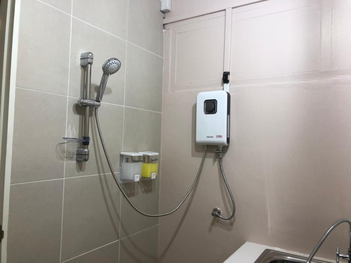 ベッド アット ビーチ ホステル プーケット エクステリア 写真